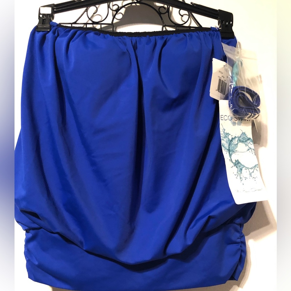 AQUA GREEN, ECO SWIM WOMEN’S SWIM TOP NWT WITH STRAPS SIZE 8 IN BLUE COLOR - Picture 5 of 9